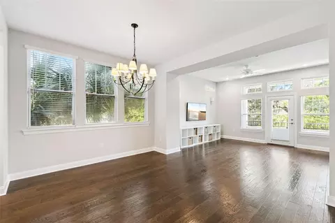 Living - 1012 E Marks St, Orlando, FL 32803 photo 2 of 5