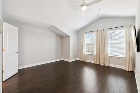 Bedroom - 1012 E Marks St, Orlando, FL 32803 photo 1 of 3