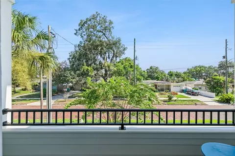 Exterior - 1012 E Marks St, Orlando, FL 32803 photo 4 of 4