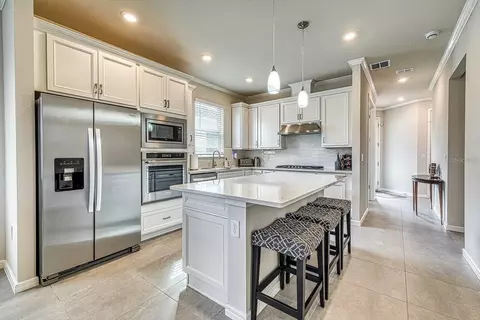Kitchen - 2505 Cliff Way, Saint Cloud, FL 34771 photo 2 of 3