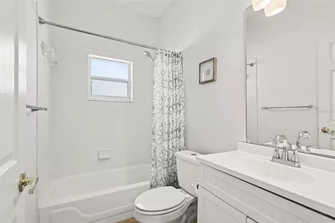 Bath - 423 Stonehenge Cir, Rockledge, FL 32955 photo 4 of 4
