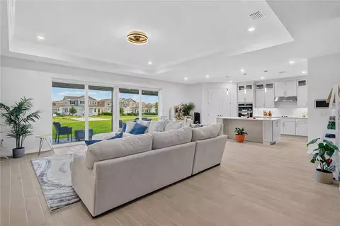 Living - 5503 Banyan Bay Rd, Saint Cloud, FL 34771 photo 3 of 4