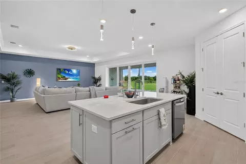 Kitchen - 5503 Banyan Bay Rd, Saint Cloud, FL 34771 photo 6 of 6