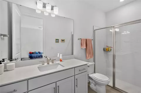 Bath - 5503 Banyan Bay Rd, Saint Cloud, FL 34771 photo 3 of 6
