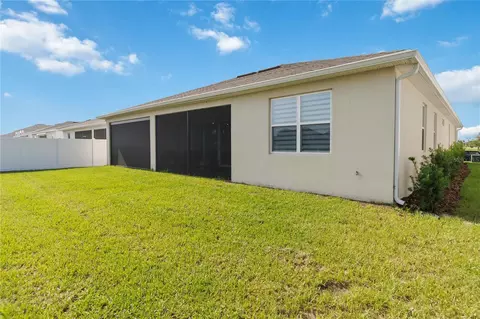 Exterior - 5503 Banyan Bay Rd, Saint Cloud, FL 34771 photo 8 of 13