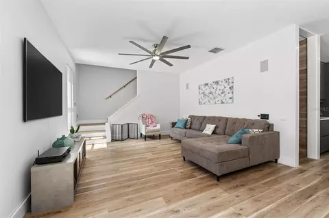Living - 718 Little Hampton Ln, Gotha, FL 34734 photo 4 of 4