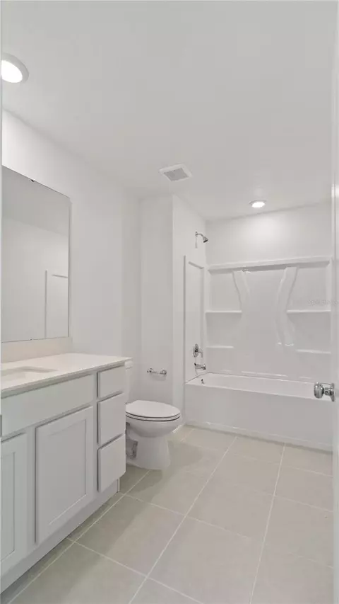 Bath - 2469 Hallow Garden Rd, Eustis, FL 32726 photo 1 of 4