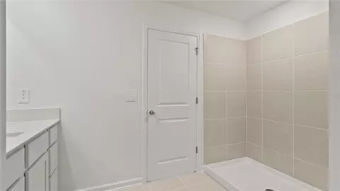 Bath - 2469 Hallow Garden Rd, Eustis, FL 32726 photo 3 of 4