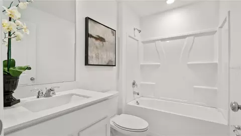 Bath - 1945 Pine Meadows Golfcourse Rd, Eustis, FL 32726 photo 1 of 4