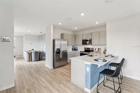 Kitchen - 5576 Taverna Loop, Winter Haven, FL 33884 photo 1 of 4