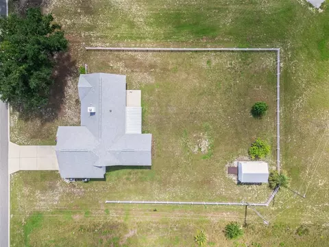 View/Area - 40932 Maxwell Rd, Umatilla, FL 32784 photo 2 of 12