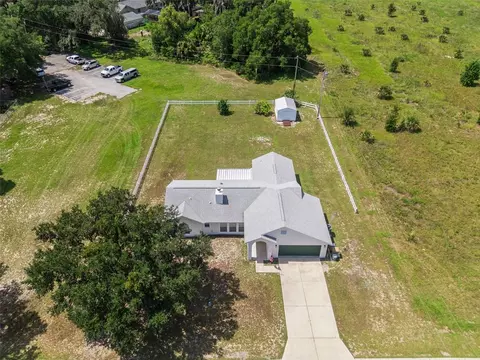 View/Area - 40932 Maxwell Rd, Umatilla, FL 32784 photo 1 of 12