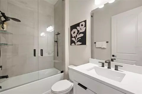 Bath - 3126 Vanguard Ct, Saint Cloud, FL 34771 photo 8 of 13
