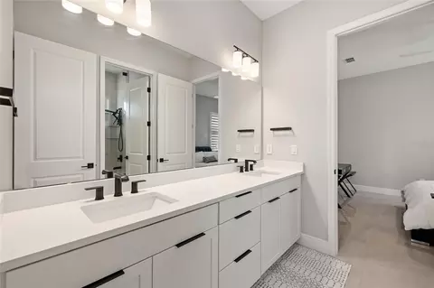 Bath - 3126 Vanguard Ct, Saint Cloud, FL 34771 photo 6 of 13