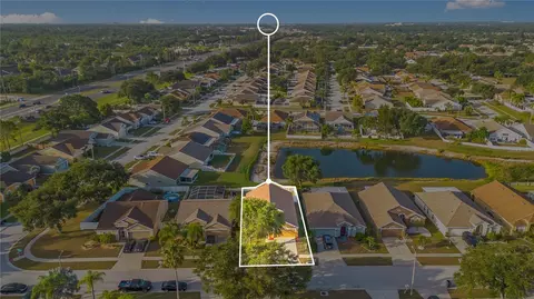 View/Area - 10625 Cami Ct, Riverview, FL 33578 photo 3 of 7