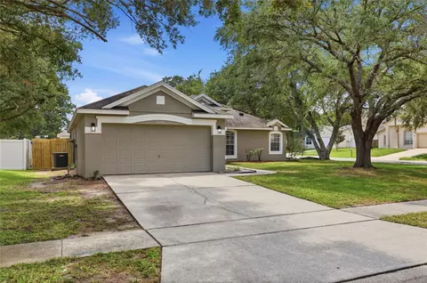 2706 Kris Xing, Ocoee, FL 34761 photo 2