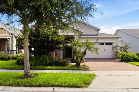 Exterior - 5023 Sunfalls Ave, Saint Cloud, FL 34769 photo 3 of 14