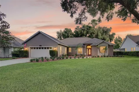 Exterior - 19337 Spring Oak Dr, Eustis, FL 32736 photo 3 of 14