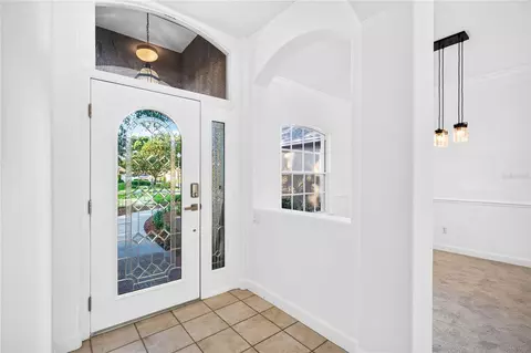 Entry Way - 19337 Spring Oak Dr, Eustis, FL 32736 photo 2 of 2
