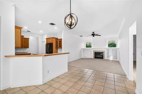 Living - 19337 Spring Oak Dr, Eustis, FL 32736 photo 7 of 7