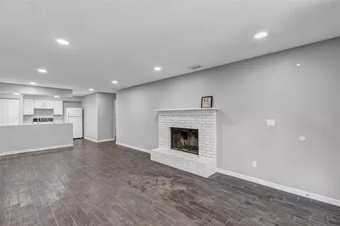 Living - 3990 SE 17th Ct, Ocala, FL 34480 photo 7 of 13