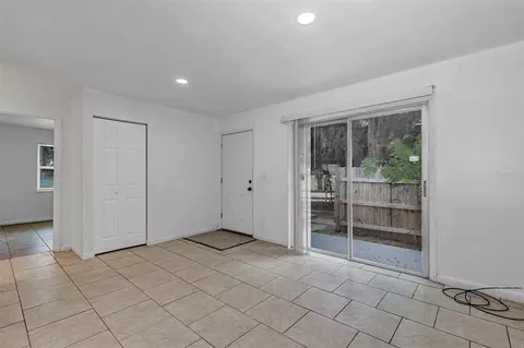 Living - 3990 SE 17th Ct, Ocala, FL 34480 photo 12 of 13