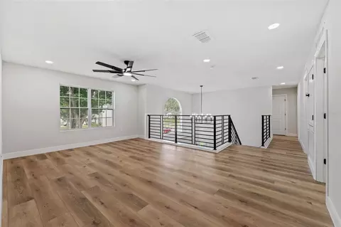 Living - 2960 White Magnolia Loop, Clermont, FL 34711 photo 7 of 10