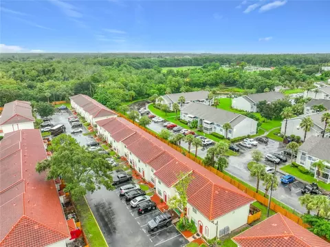 6266 Yorktown Dr #179, Orlando, FL 32807