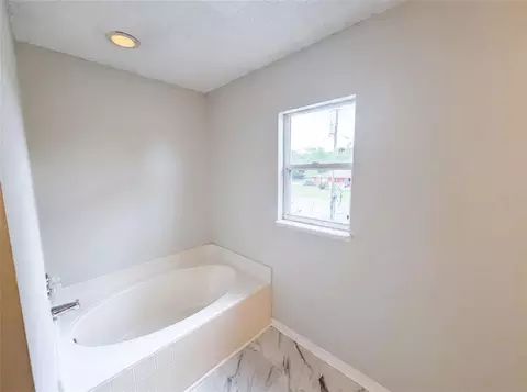Bath - 5191 Quintilis St, Spring Hill, FL 34608 photo 11 of 11