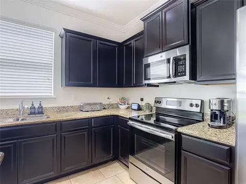 Kitchen - 1553 Caterpillar St, Saint Cloud, FL 34771 photo 3 of 4