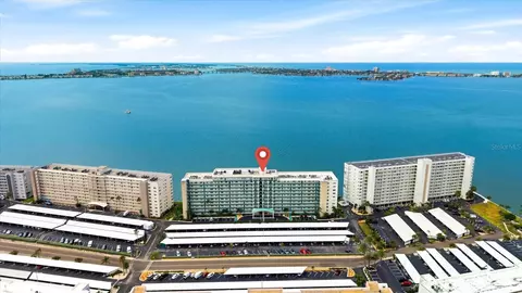 6020 Shore Blvd S #1002, Gulfport, FL 33707