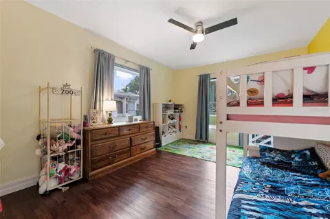 Bedroom - 513 Dorothy Cir, Eustis, FL 32726 photo 2 of 3