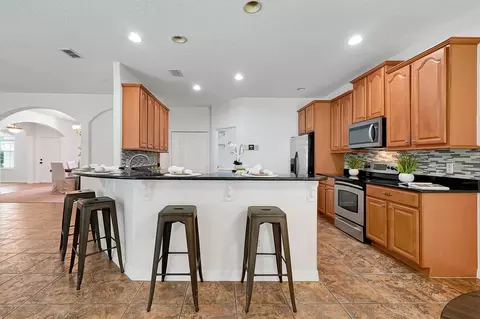 Kitchen - 554 Palio Ct, Ocoee, FL 34761 photo 2 of 5