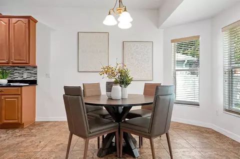 Dining - 554 Palio Ct, Ocoee, FL 34761 photo 4 of 4