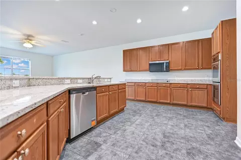 Kitchen - 5331 Sandy Shell Dr, Apollo Beach, FL 33572 photo 1 of 3