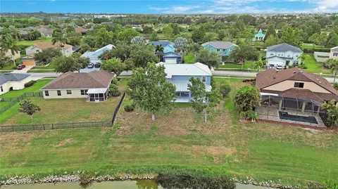 View/Area - 5331 Sandy Shell Dr, Apollo Beach, FL 33572 photo 3 of 14