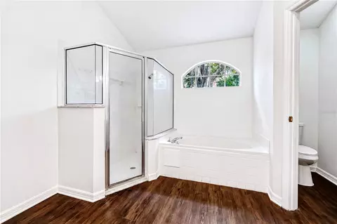 Bath - 5331 Sandy Shell Dr, Apollo Beach, FL 33572 photo 1 of 5