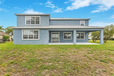 Exterior - 5331 Sandy Shell Dr, Apollo Beach, FL 33572 photo 4 of 9