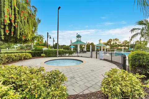 Exterior - 5331 Sandy Shell Dr, Apollo Beach, FL 33572 photo 7 of 9