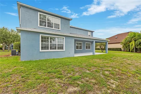 Exterior - 5331 Sandy Shell Dr, Apollo Beach, FL 33572 photo 5 of 9