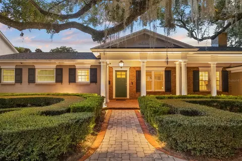 2410 Lake Shore Dr, Orlando, FL 32803