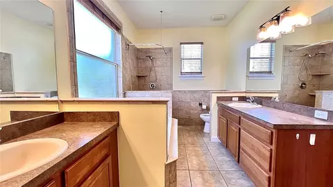 Bath - 3060 Rambler Ave, Saint Cloud, FL 34772 photo 1 of 2