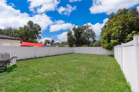 Exterior - 1946 Hollywood Ave, Eustis, FL 32726 photo 4 of 5