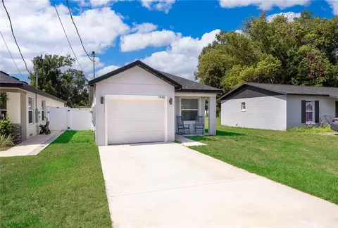 Exterior - 1946 Hollywood Ave, Eustis, FL 32726 photo 1 of 5