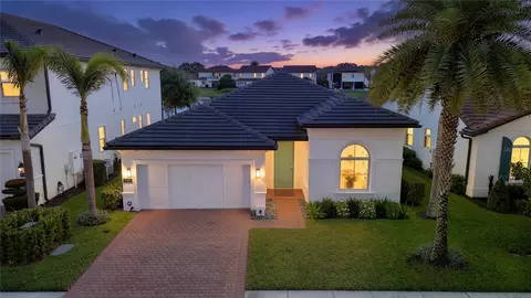 10481 Royal Cypress Way, Orlando, FL 32836