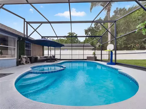 Exterior - 5014 Sawdust Cir, Ocoee, FL 34761 photo 4 of 9