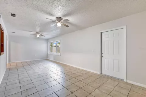 Living - 1111 Caballero Rd, Ocoee, FL 34761 photo 4 of 6