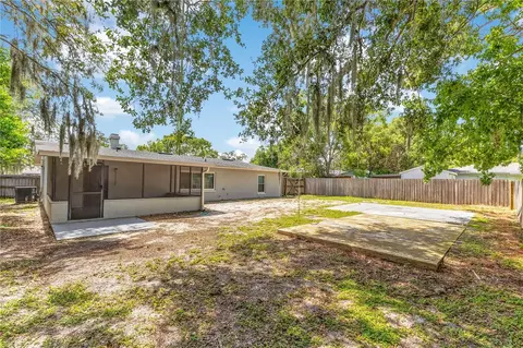 Exterior - 1111 Caballero Rd, Ocoee, FL 34761 photo 5 of 8