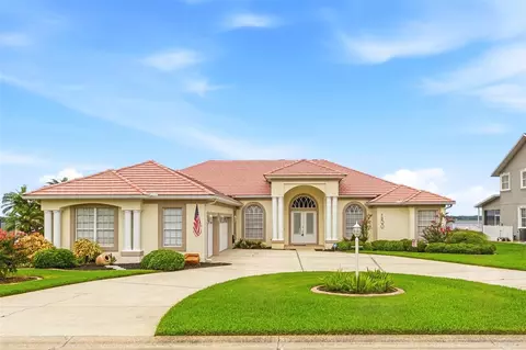 150 Old Nichols Cir, Auburndale, FL 33823