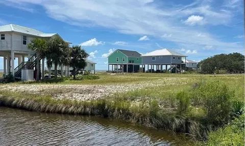3 Marlin St, Panacea, FL 32346 photo 3